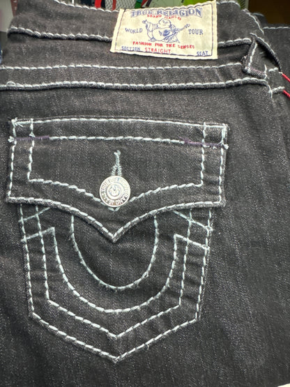Jeans True Religion Body Rinse straight wflps Big T grey plum